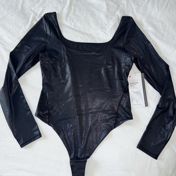 lululemon athletica Tops - Lululemon Wundermost Square-Neck Black *SHINE* Bodysuit Nulu LS Thong Size L